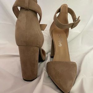 Nude heels
